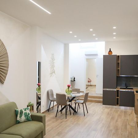 Apartament Luxury Regina 14 Bari Zewnętrze zdjęcie