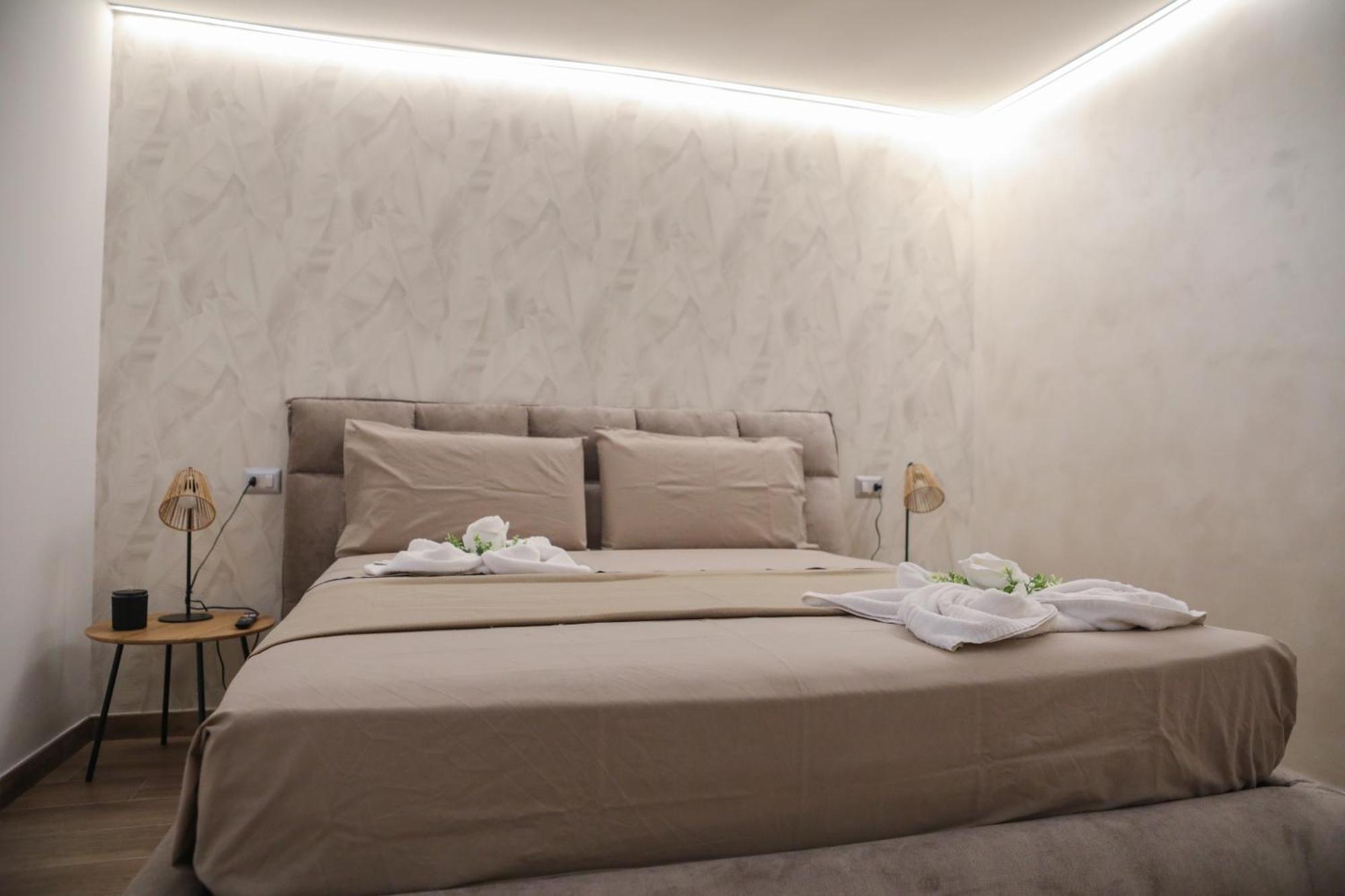 Apartament Luxury Regina 14 Bari Zewnętrze zdjęcie