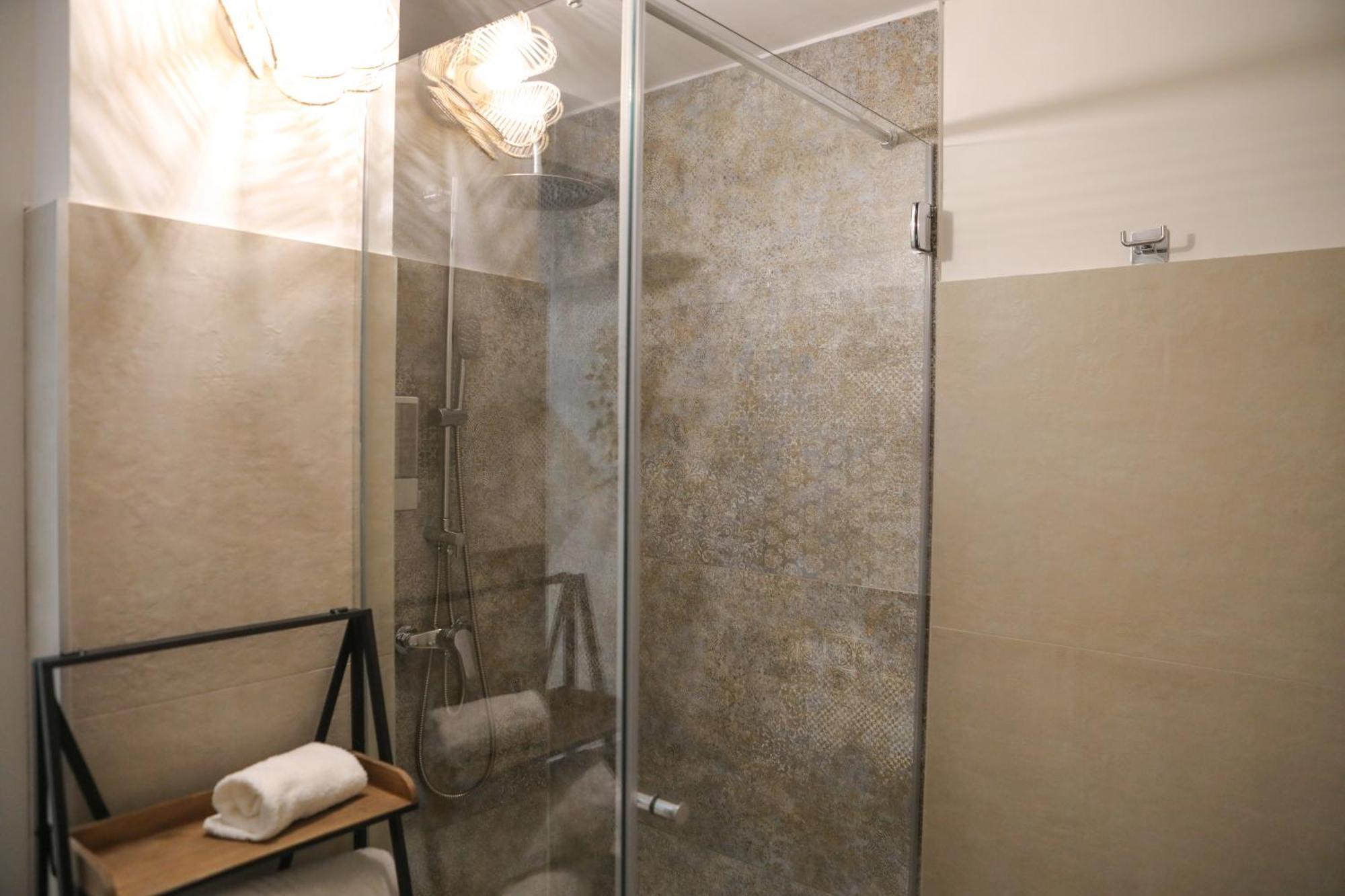 Apartament Luxury Regina 14 Bari Zewnętrze zdjęcie