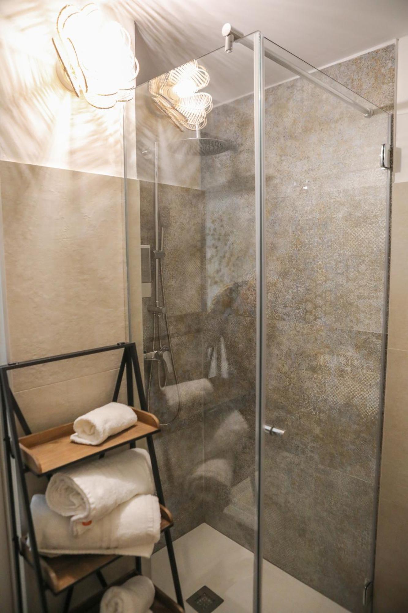 Apartament Luxury Regina 14 Bari Zewnętrze zdjęcie